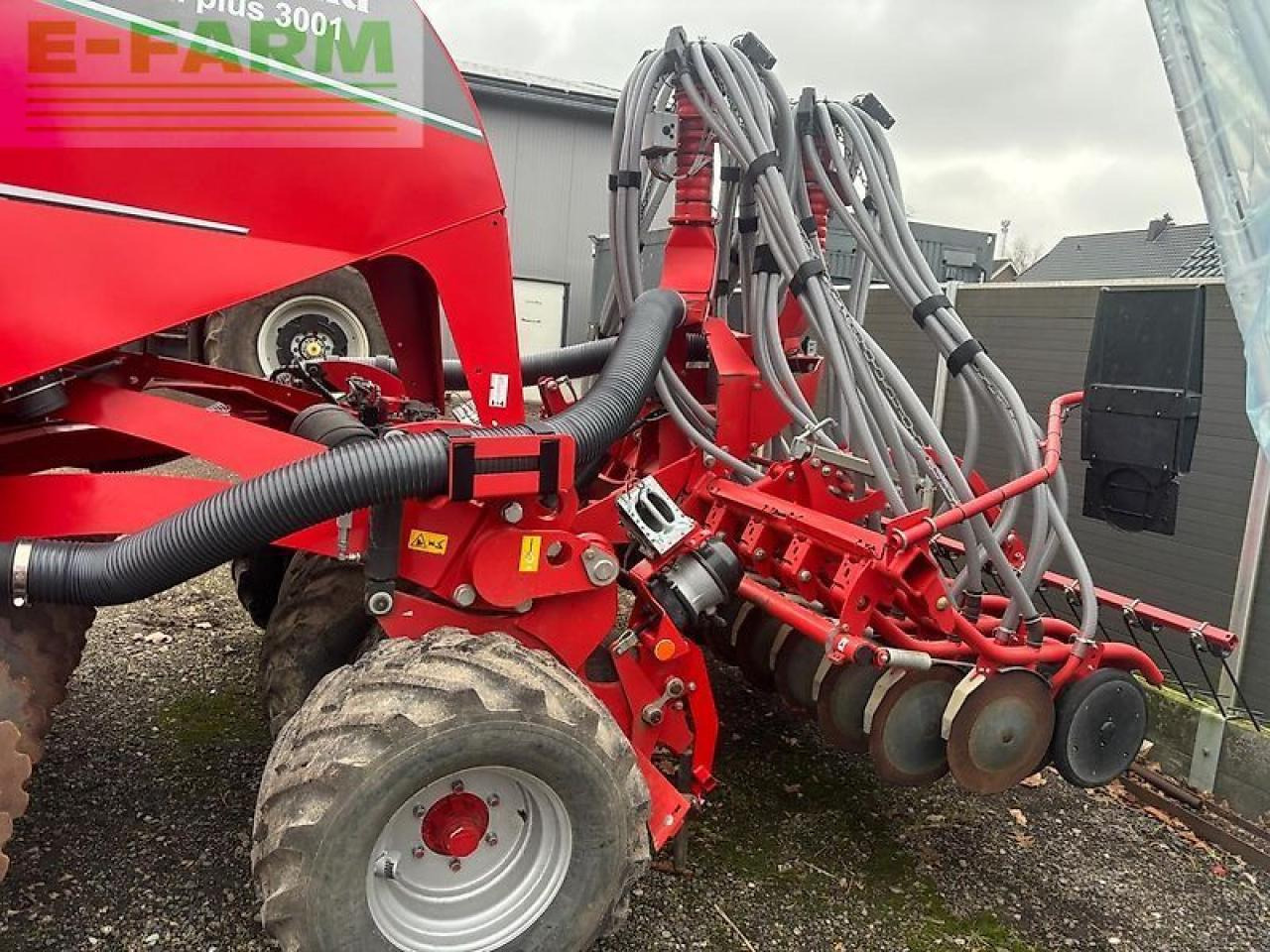 Kverneland u-drill 3001 plus - Sembradora: foto 4 Kverneland u-drill 3001 plus - Sembradora: foto 4