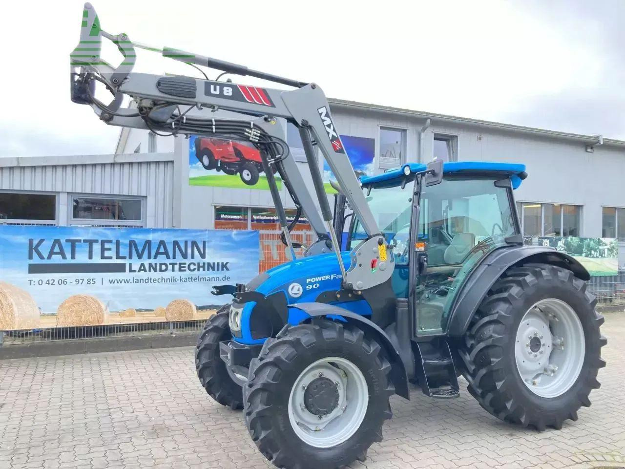 Landini powerfarm 90 - Tractor: foto 2 Landini powerfarm 90 - Tractor: foto 2