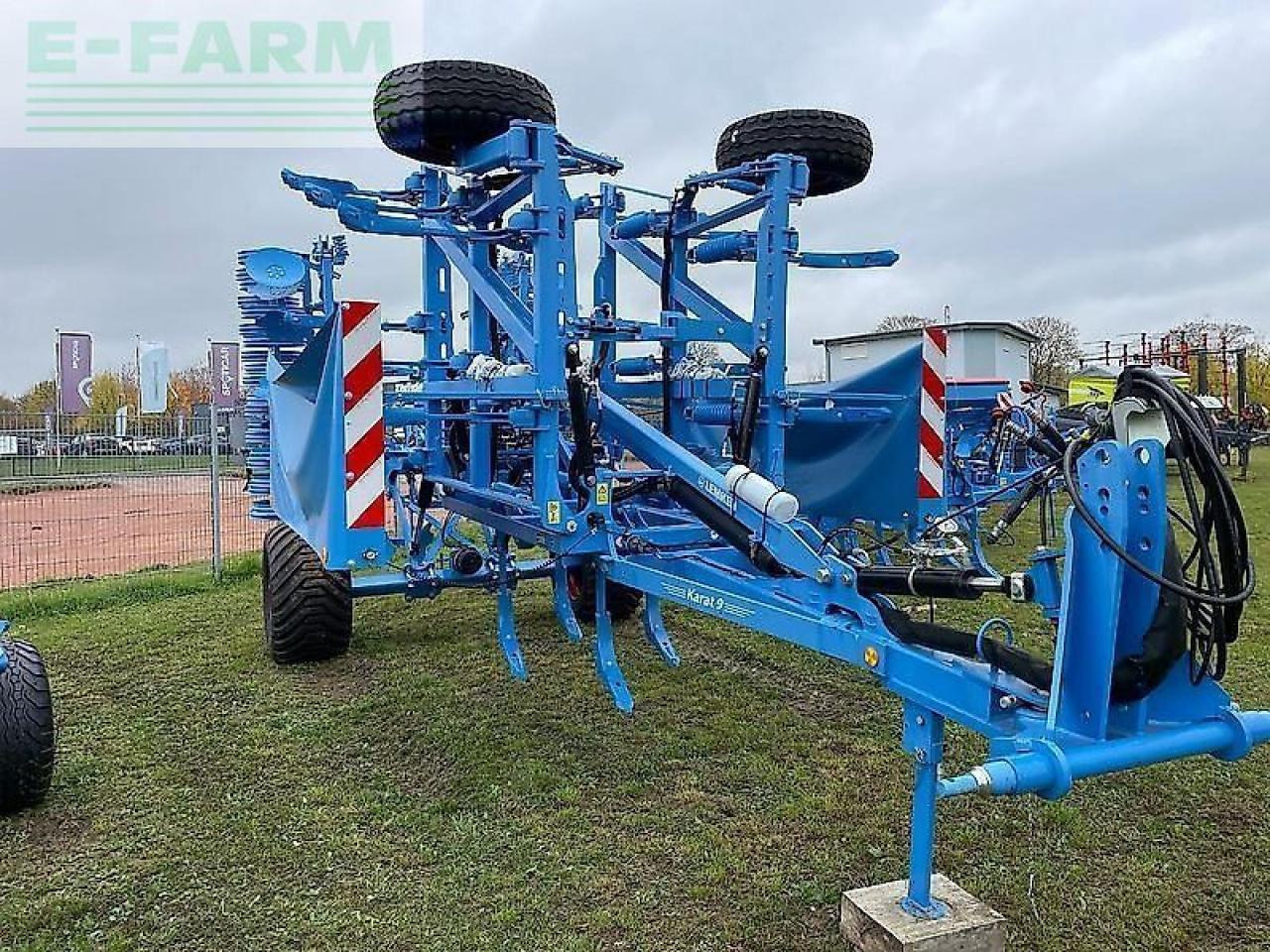 Lemken 9/500 karat - Cultivador: foto 1 Lemken 9/500 karat - Cultivador: foto 1