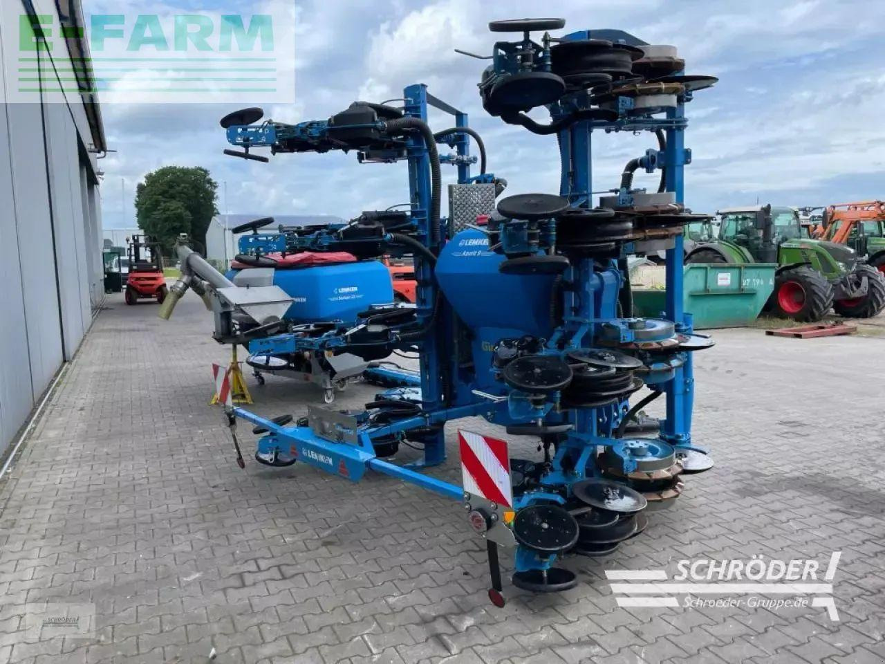 Lemken azurit 9/8.75 k d + solitair 23/1900 - Sembradora de precisión: foto 3 Lemken azurit 9/8.75 k d + solitair 23/1900 - Sembradora de precisión: foto 3