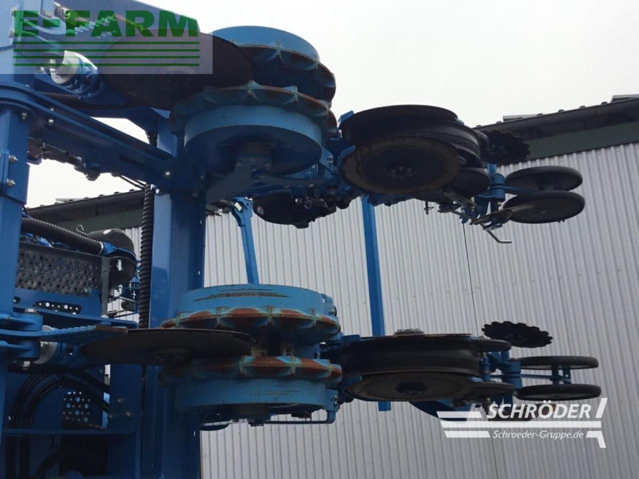 Lemken azurit 9 | demomaschine | nur 131 hektar - Sembradora de precisión: foto 5 Lemken azurit 9 | demomaschine | nur 131 hektar - Sembradora de precisión: foto 5