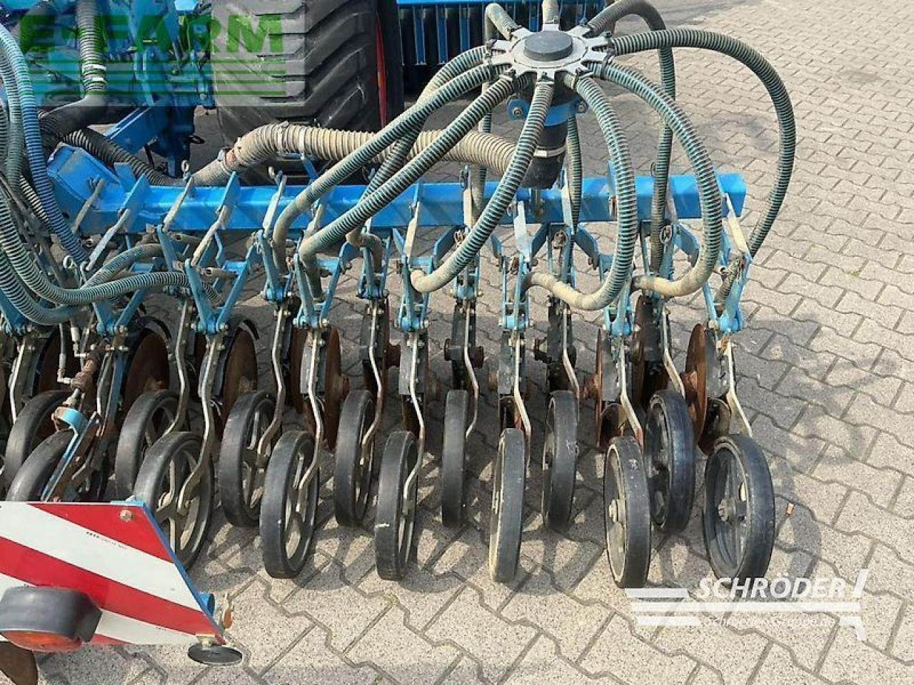 Lemken heliodor 8/500 ka + solitair 9 - Sembradora: foto 4 Lemken heliodor 8/500 ka + solitair 9 - Sembradora: foto 4