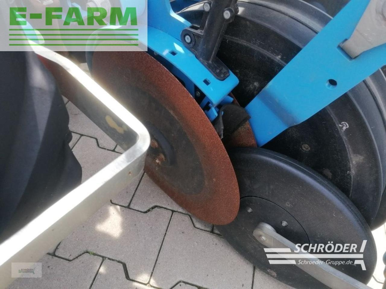 Lemken solitair 23/1900 / azurit 9/8.75 k d - Sembradora de precisión: foto 5 Lemken solitair 23/1900 / azurit 9/8.75 k d - Sembradora de precisión: foto 5