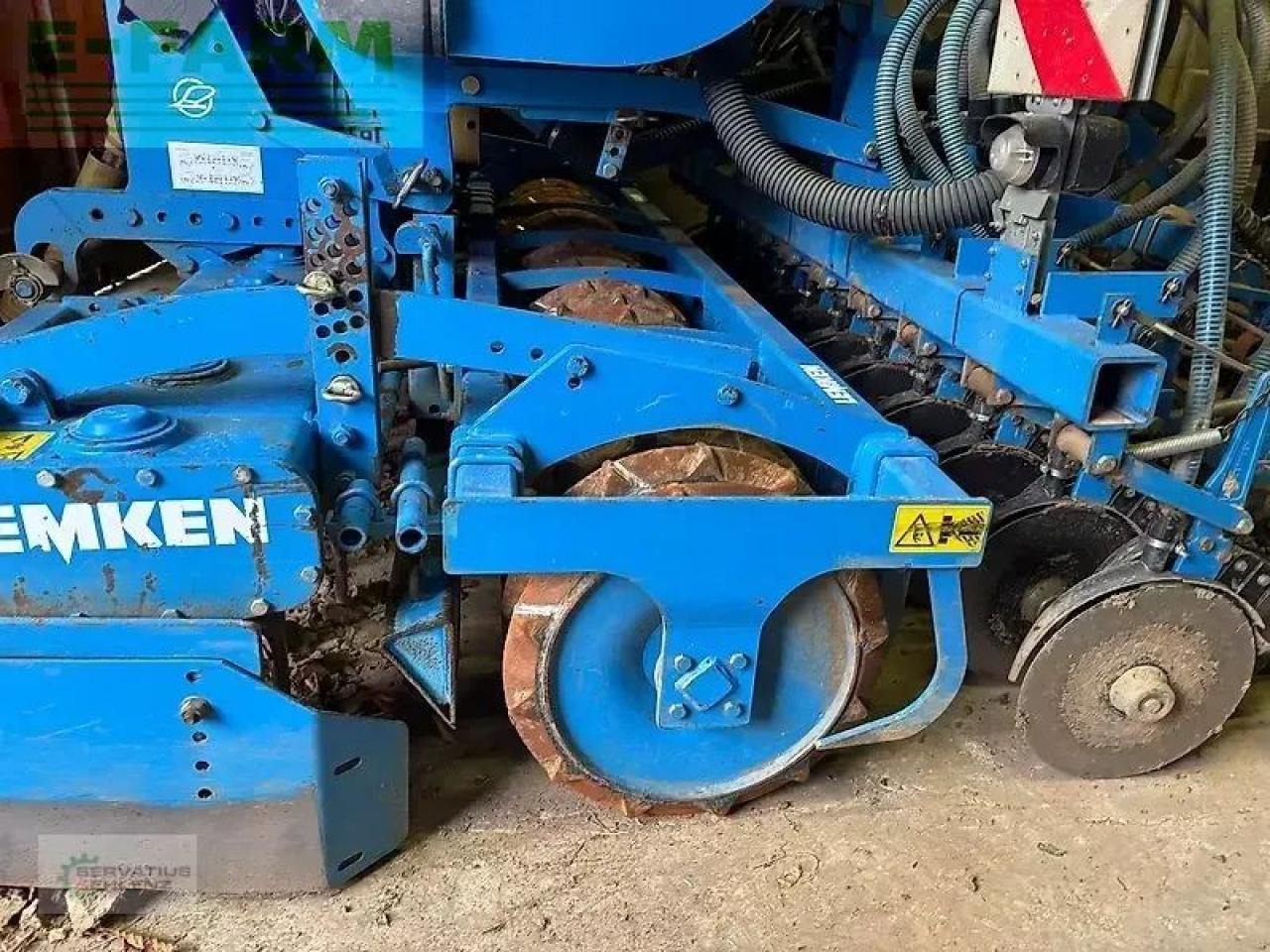Lemken zirkon 10/300 + solitair 8/300 - Combinado de siembra: foto 4 Lemken zirkon 10/300 + solitair 8/300 - Combinado de siembra: foto 4