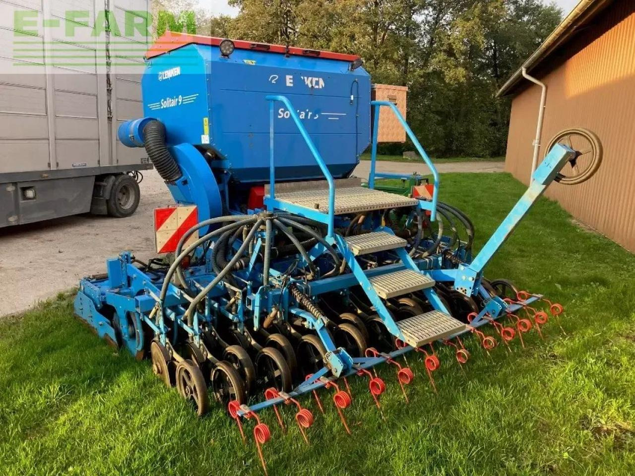 Lemken zirkon 12/300 solitair 9/300 - Combinado de siembra: foto 1 Lemken zirkon 12/300 solitair 9/300 - Combinado de siembra: foto 1