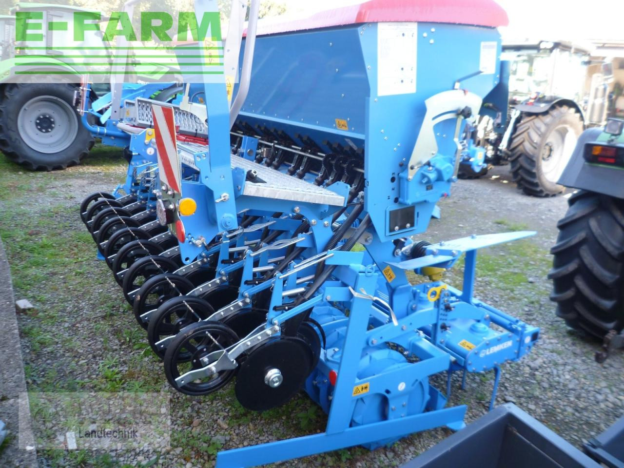 Lemken zirkon 8/300 + saphir 7/300 - Combinado de siembra: foto 3 Lemken zirkon 8/300 + saphir 7/300 - Combinado de siembra: foto 3