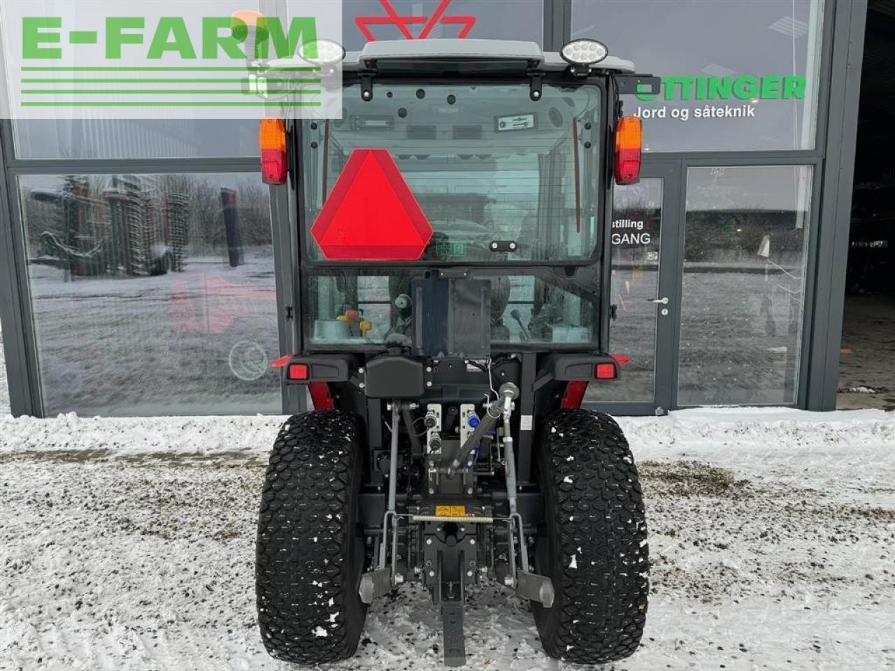 Massey Ferguson 1740m-hc - Tractor: foto 5 Massey Ferguson 1740m-hc - Tractor: foto 5