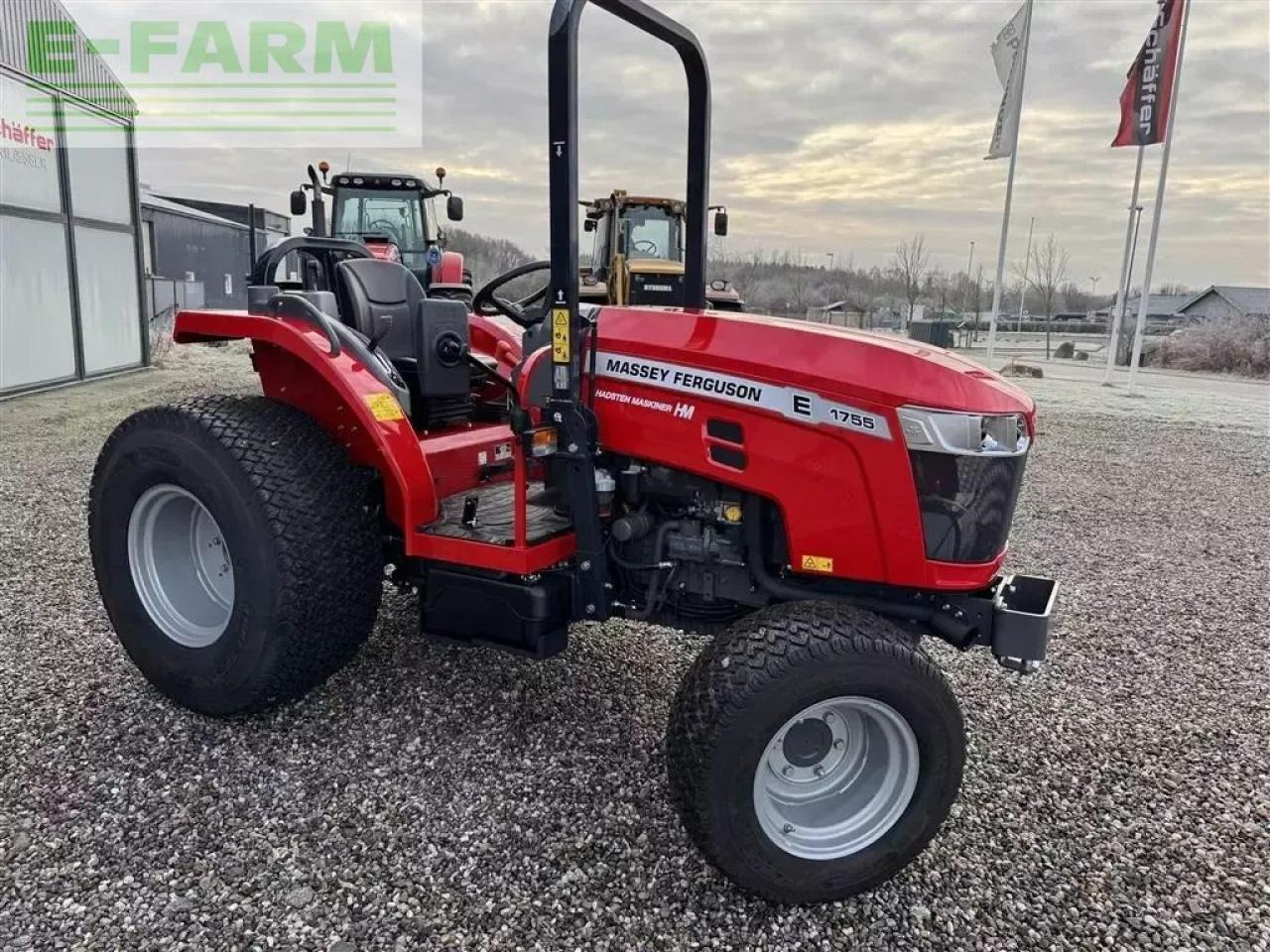 Massey Ferguson 1755 e - Tractor: foto 4 Massey Ferguson 1755 e - Tractor: foto 4