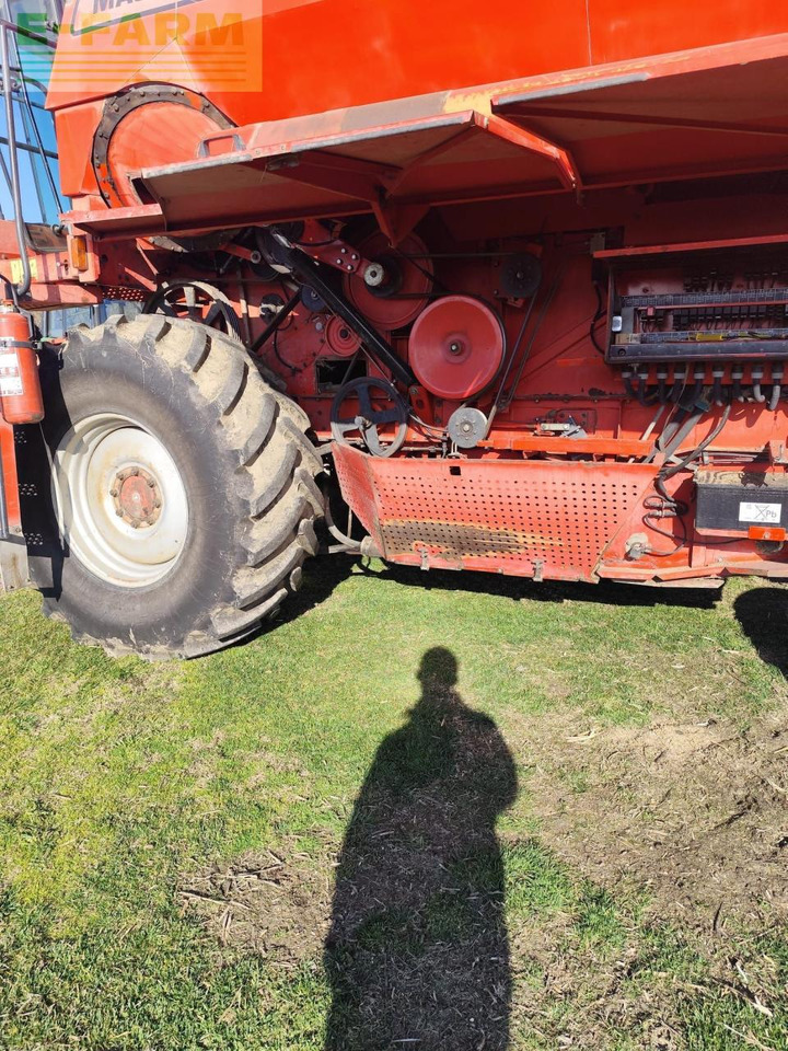 Cosechadora de granos Massey Ferguson 38: foto 41