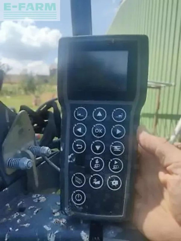 Massey Ferguson 4160v classic - Empacadora de pacas cuadradas: foto 3 Massey Ferguson 4160v classic - Empacadora de pacas cuadradas: foto 3