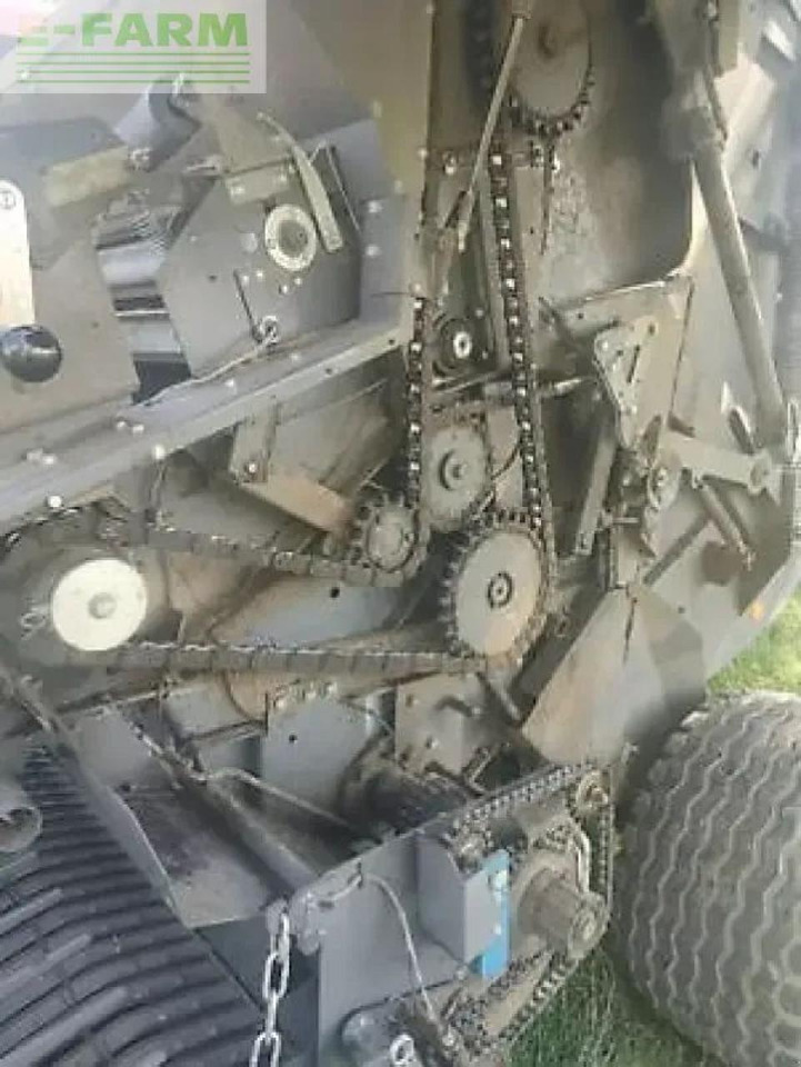 Massey Ferguson 4160v classic - Empacadora de pacas cuadradas: foto 4 Massey Ferguson 4160v classic - Empacadora de pacas cuadradas: foto 4