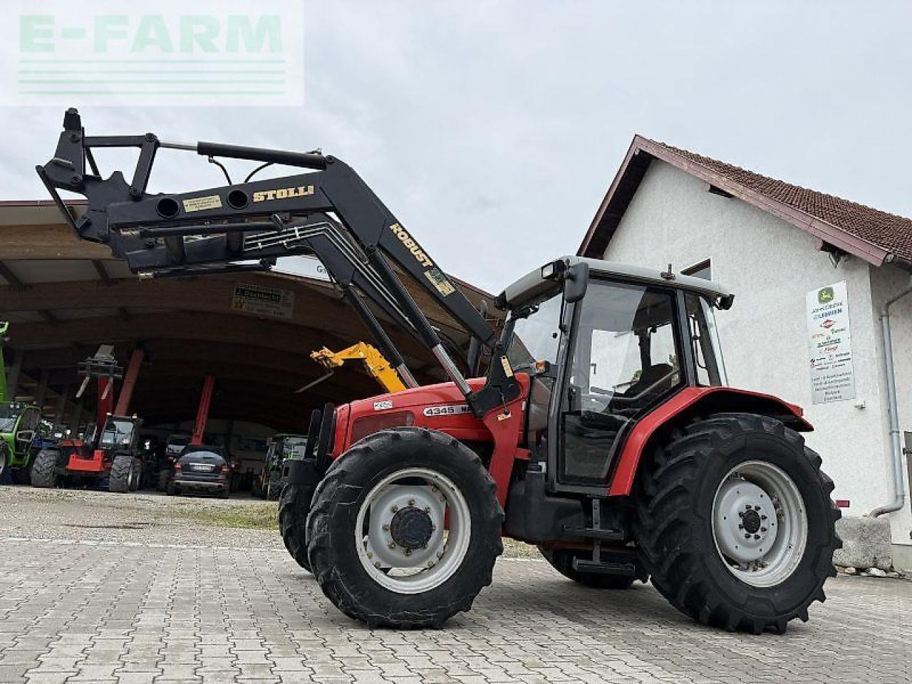 Massey Ferguson 4345 - Tractor: foto 2 Massey Ferguson 4345 - Tractor: foto 2