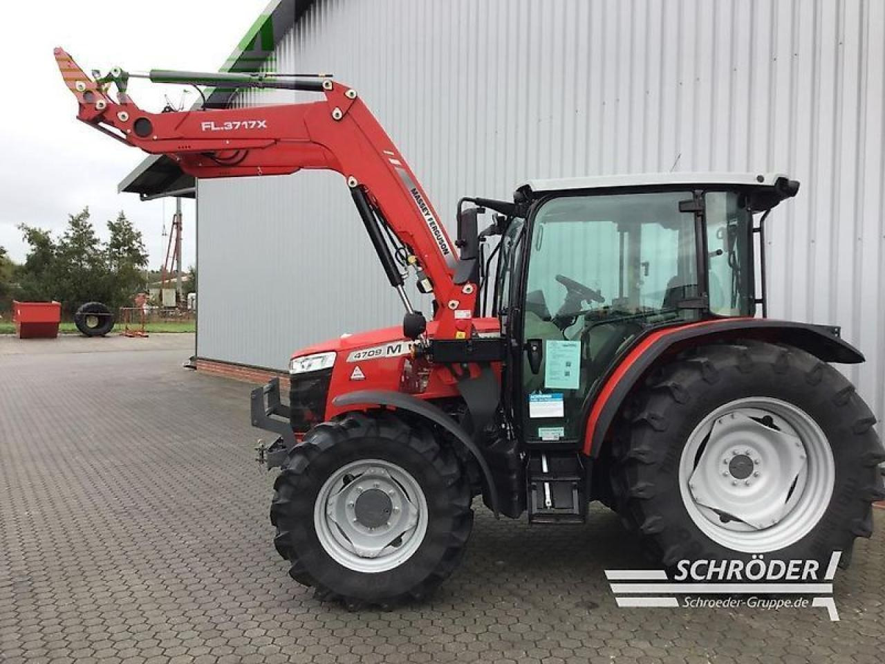 Massey Ferguson 4709 m cab essential - Tractor: foto 1 Massey Ferguson 4709 m cab essential - Tractor: foto 1