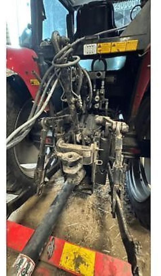 Massey Ferguson 5460 - Tractor: foto 3 Massey Ferguson 5460 - Tractor: foto 3