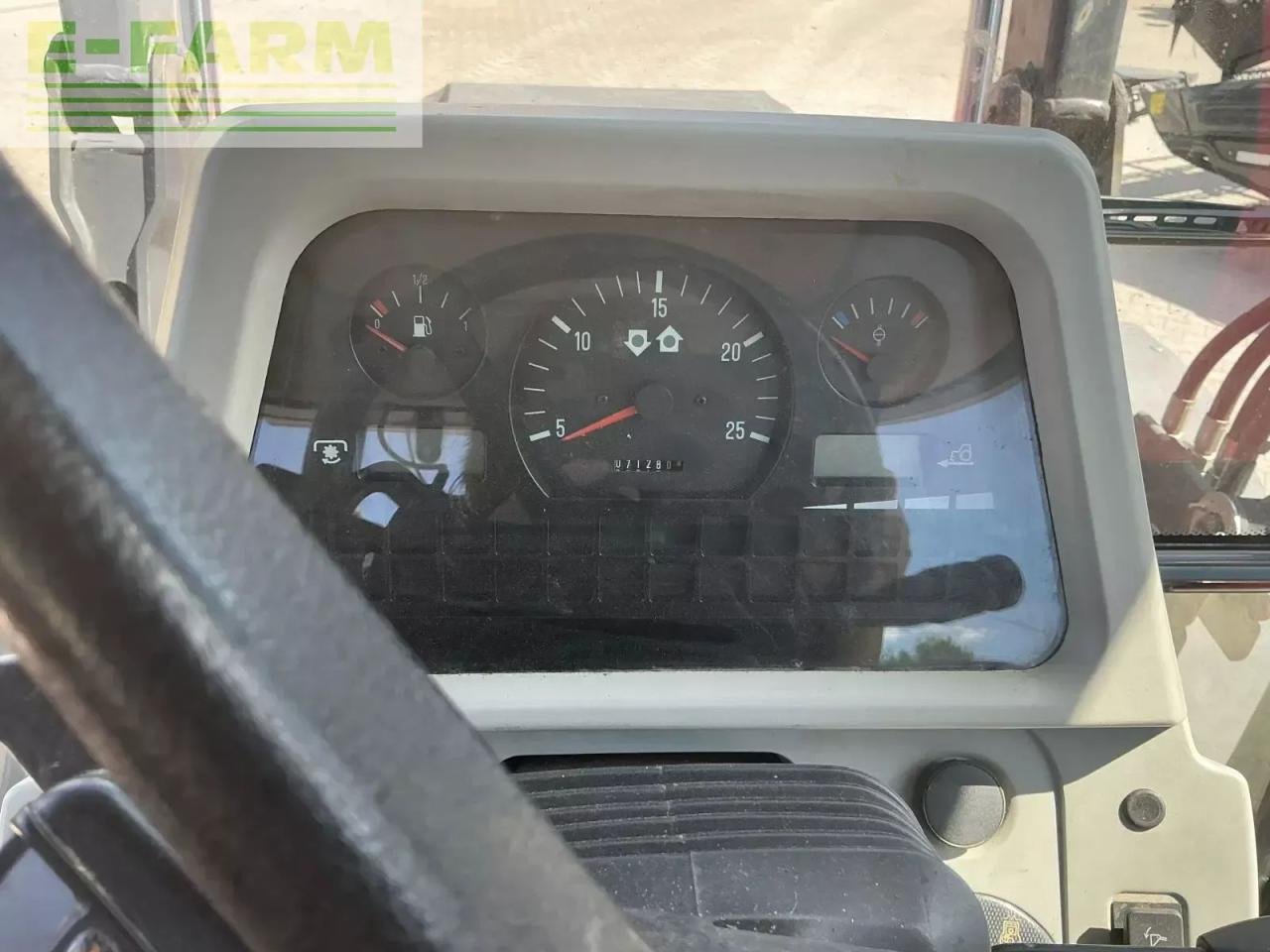 Massey Ferguson 5470dyna4 - Tractor: foto 4 Massey Ferguson 5470dyna4 - Tractor: foto 4