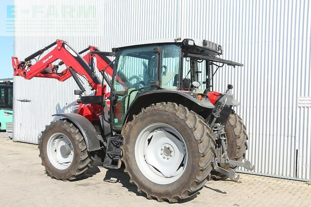 Massey Ferguson 5711 - Tractor: foto 5 Massey Ferguson 5711 - Tractor: foto 5