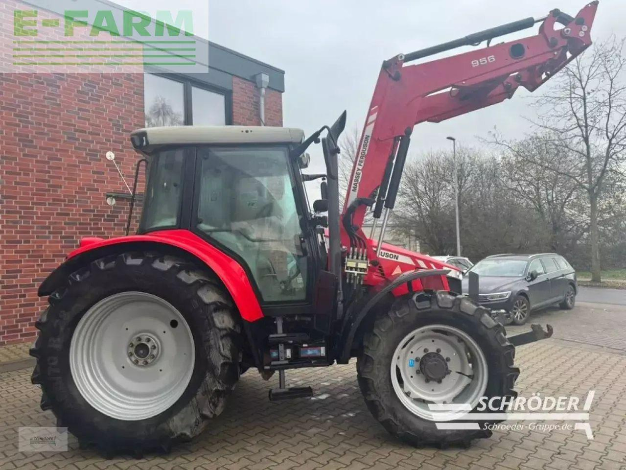 Massey Ferguson 6455 comfort - Tractor: foto 5 Massey Ferguson 6455 comfort - Tractor: foto 5