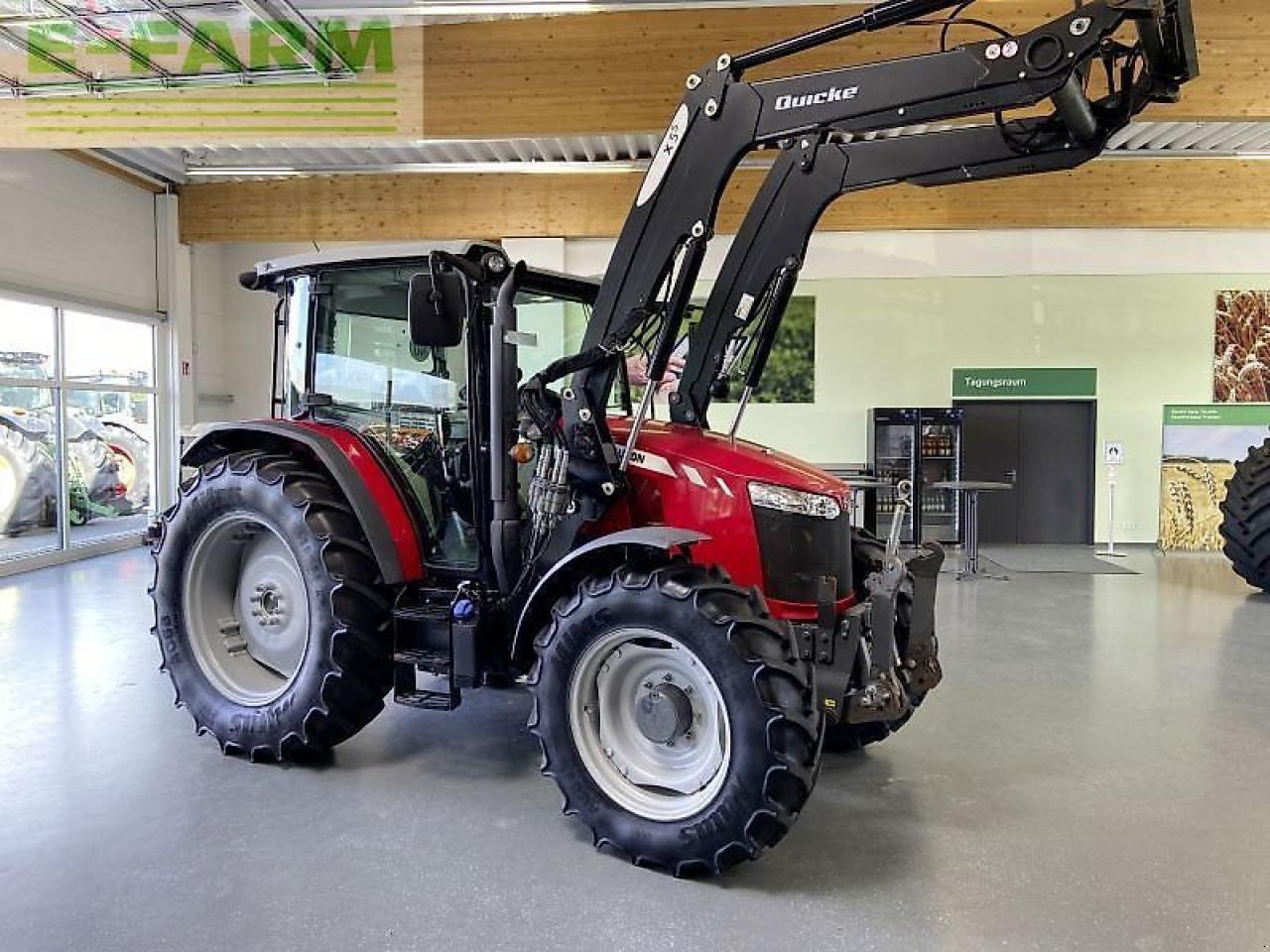 Massey Ferguson 6713 essential - Tractor: foto 1 Massey Ferguson 6713 essential - Tractor: foto 1