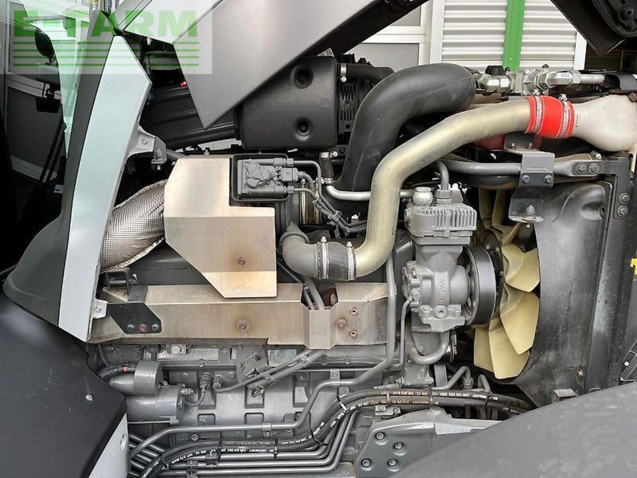 Tractor Massey Ferguson 8s.265: foto 27 Tractor Massey Ferguson 8s.265: foto 27