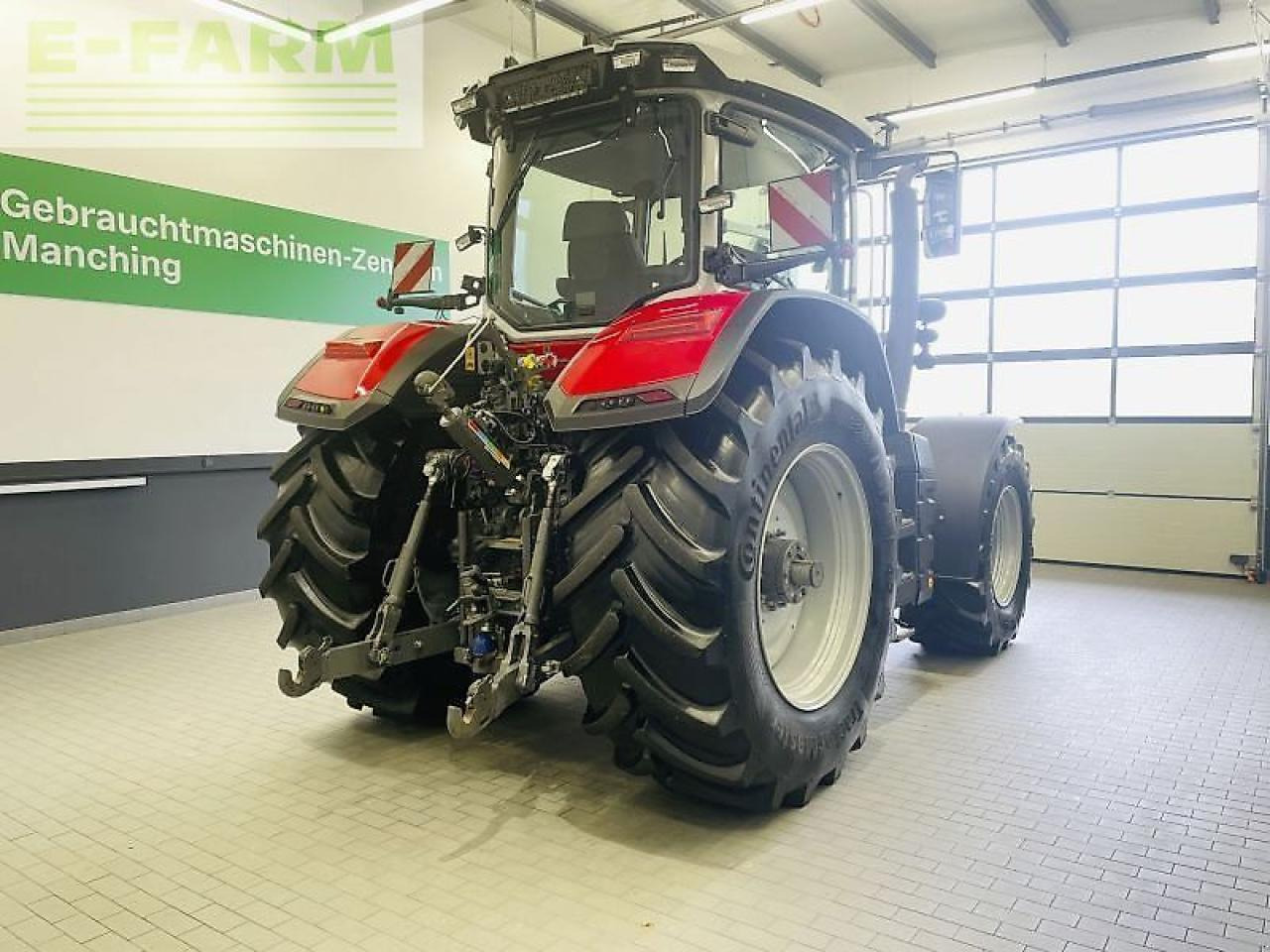 Massey Ferguson 8s.305 dyna-vt exclusive Exclusive - Tractor: foto 5 Massey Ferguson 8s.305 dyna-vt exclusive Exclusive - Tractor: foto 5