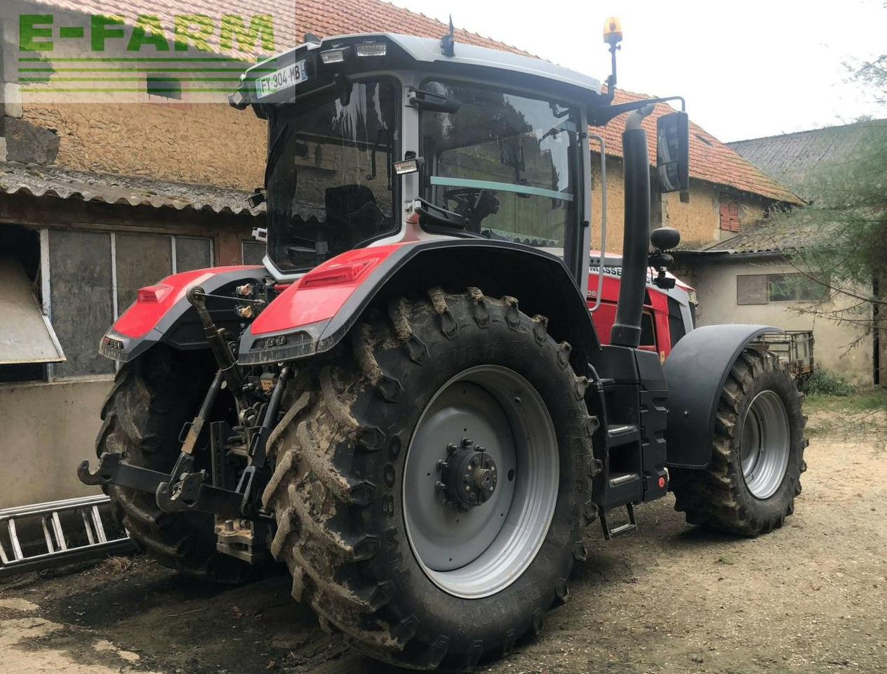 Massey Ferguson 8s205 - Tractor: foto 4 Massey Ferguson 8s205 - Tractor: foto 4