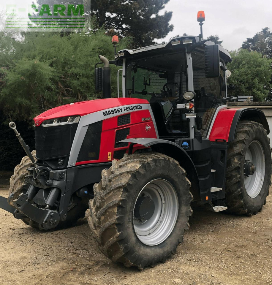 Massey Ferguson 8s205 - Tractor: foto 1 Massey Ferguson 8s205 - Tractor: foto 1