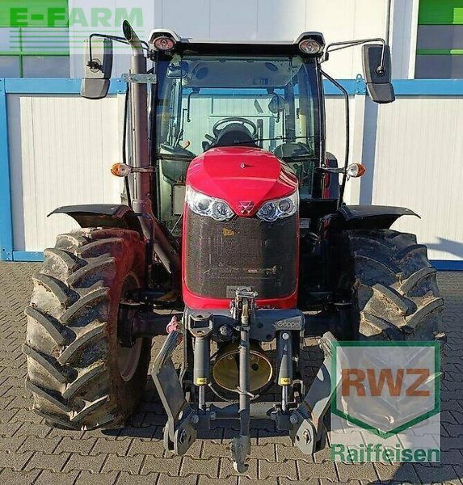 Massey Ferguson baureihe 4700 - Tractor: foto 2 Massey Ferguson baureihe 4700 - Tractor: foto 2