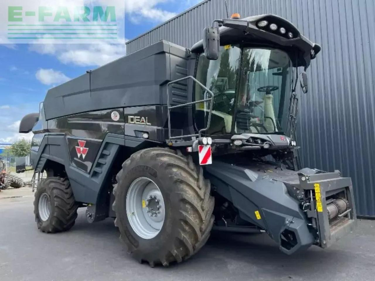 Massey Ferguson ideal 8 pl - Cosechadora de granos: foto 2 Massey Ferguson ideal 8 pl - Cosechadora de granos: foto 2