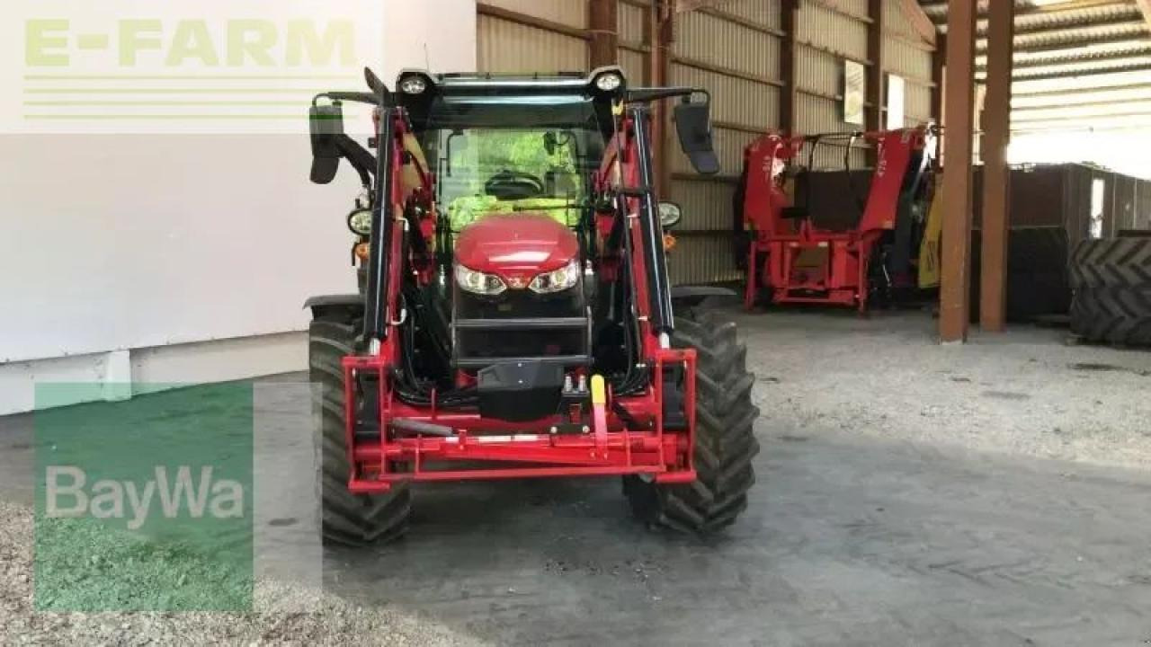 Massey Ferguson mf 4709 m dyna-2 essential - Tractor: foto 4 Massey Ferguson mf 4709 m dyna-2 essential - Tractor: foto 4