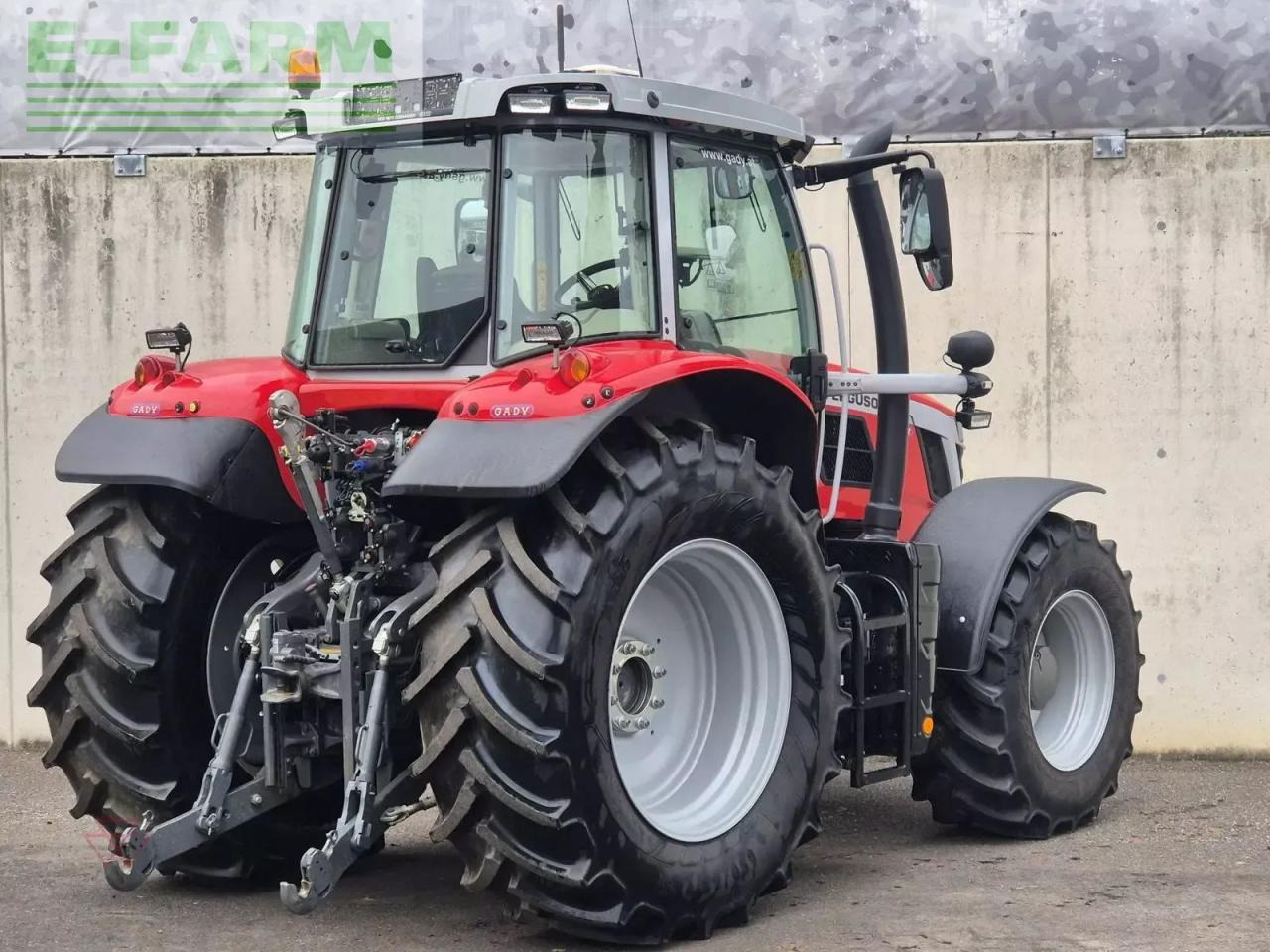 Massey Ferguson mf 6s.180 - Tractor: foto 2 Massey Ferguson mf 6s.180 - Tractor: foto 2