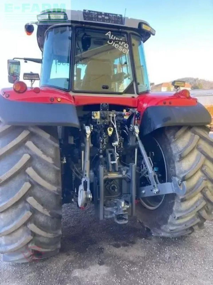 Massey Ferguson mf 7s.210 - Tractor: foto 3 Massey Ferguson mf 7s.210 - Tractor: foto 3