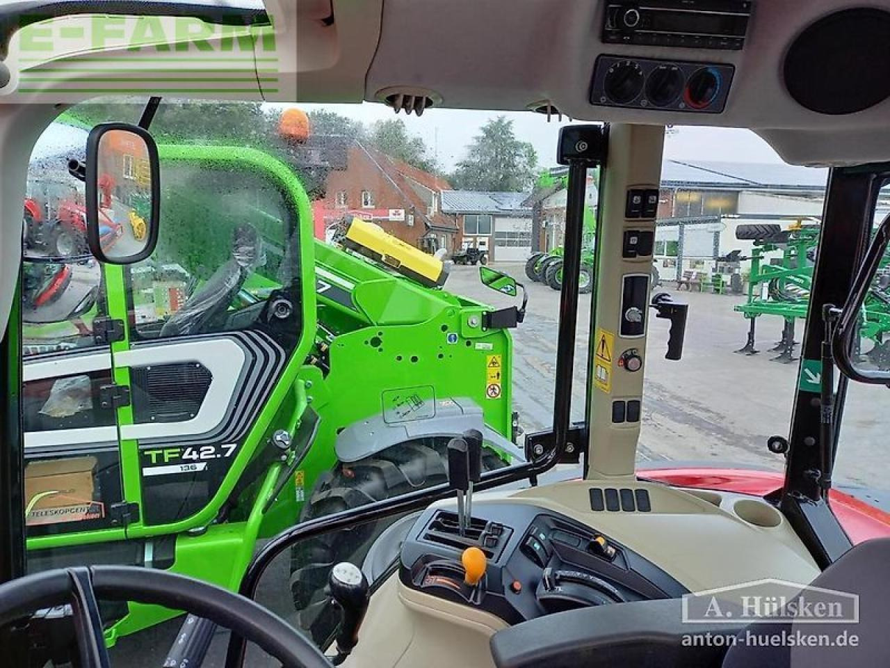 Tractor Massey Ferguson mf4707 cab 4wd: foto 9