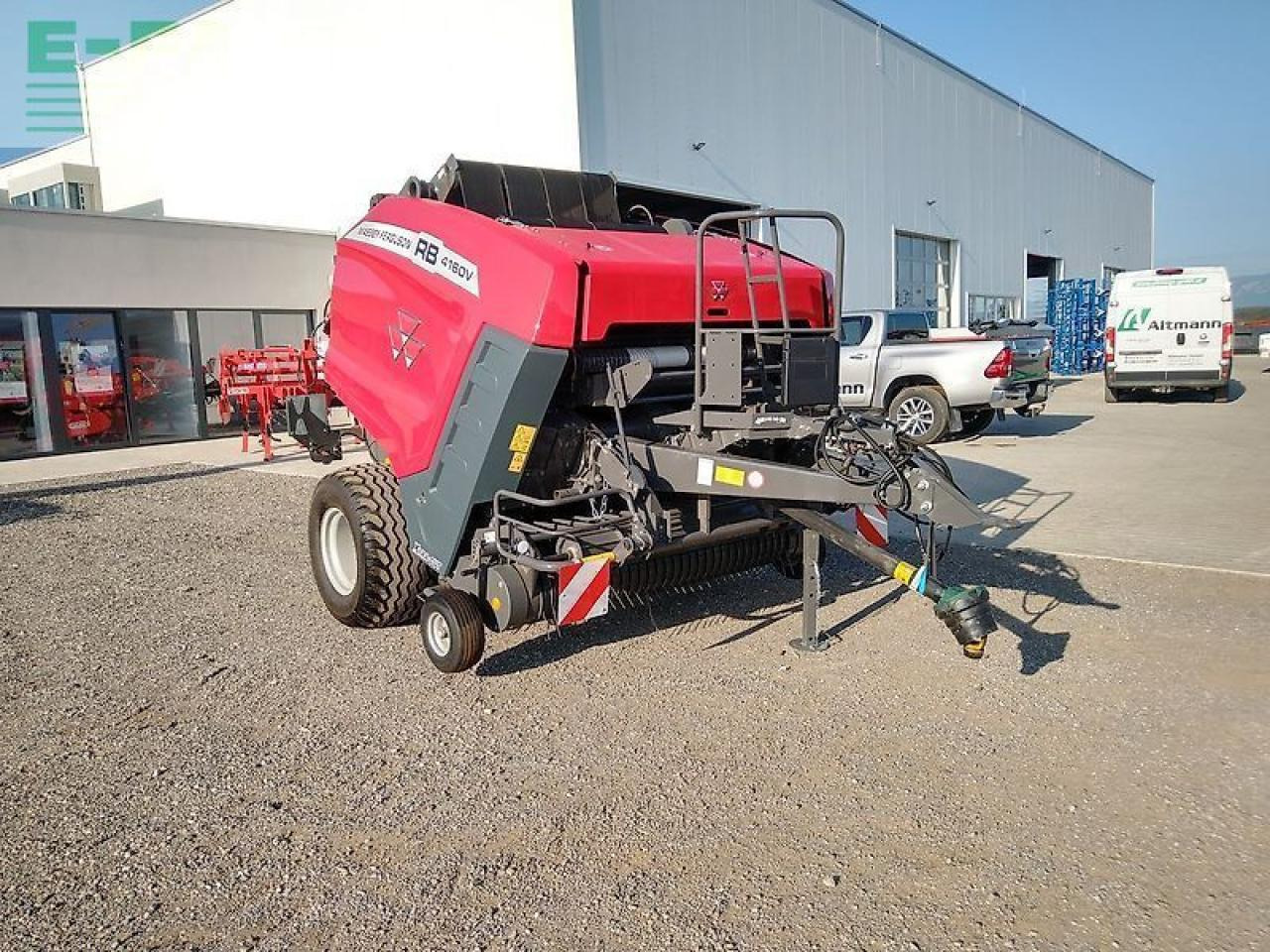 Massey Ferguson rb4160vxtra 17 messer - Empacadora de pacas cuadradas: foto 1 Massey Ferguson rb4160vxtra 17 messer - Empacadora de pacas cuadradas: foto 1