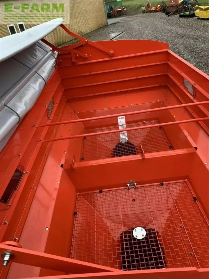 Mustang primo ew isotronic 320 - Esparcidor de fertilizantes: foto 5 Mustang primo ew isotronic 320 - Esparcidor de fertilizantes: foto 5