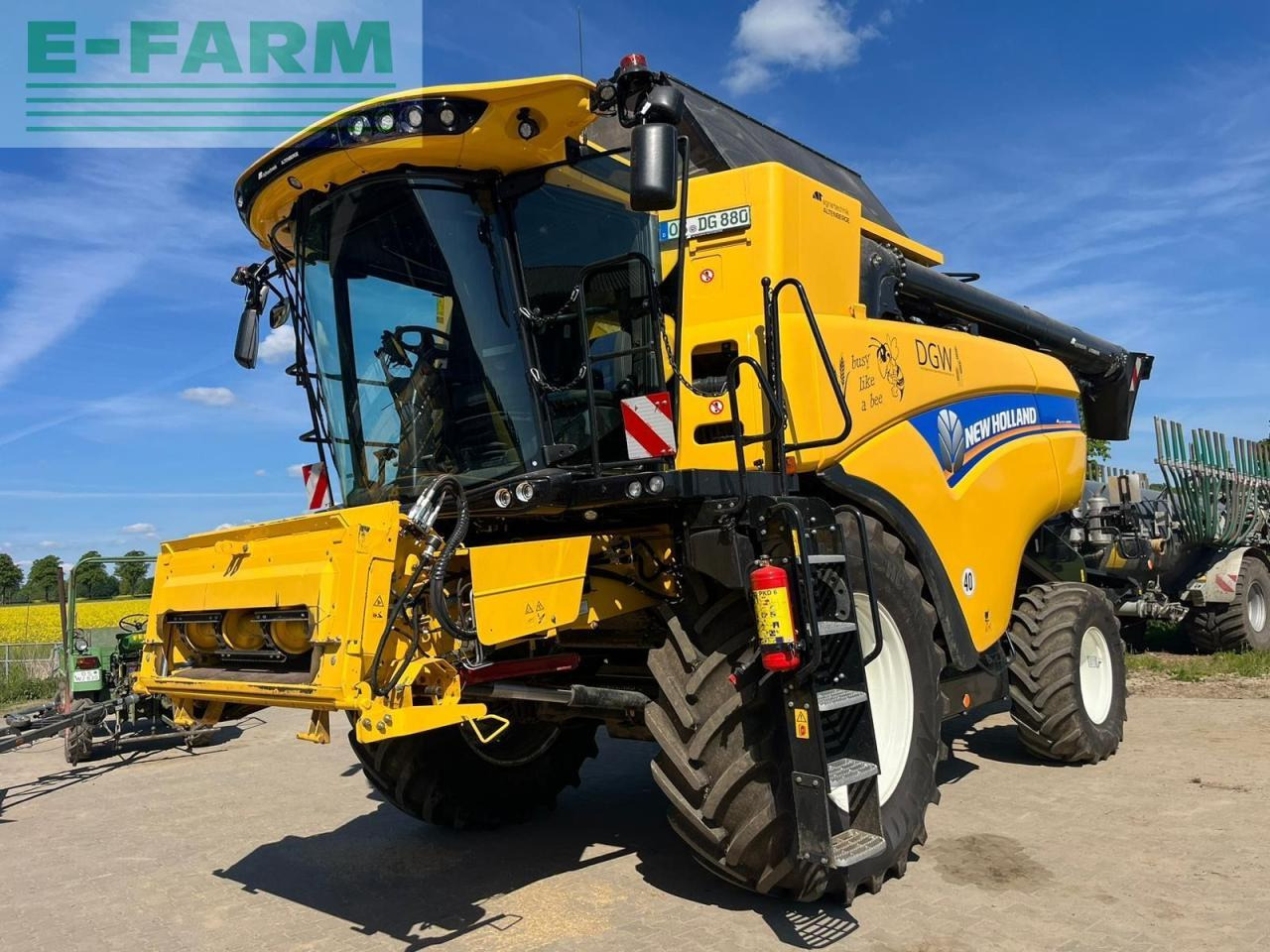 New Holland CX 8.80 - Cosechadora de granos: foto 1 New Holland CX 8.80 - Cosechadora de granos: foto 1