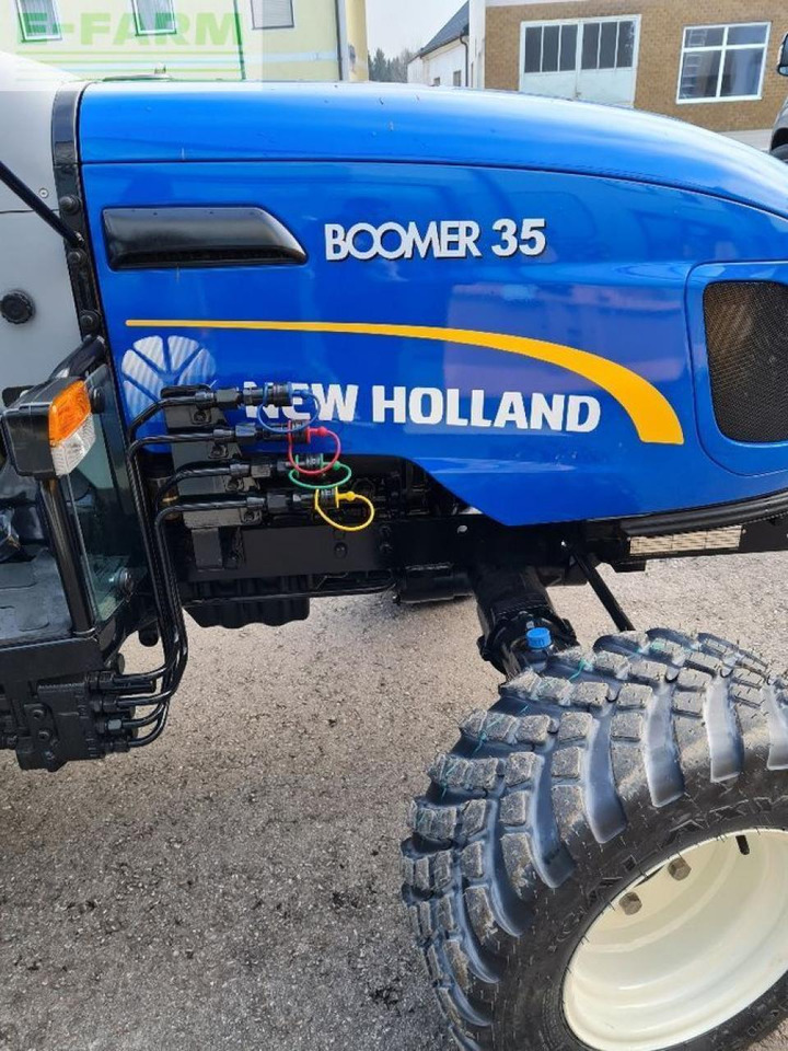 New Holland boomer 35 - Tractor: foto 5 New Holland boomer 35 - Tractor: foto 5