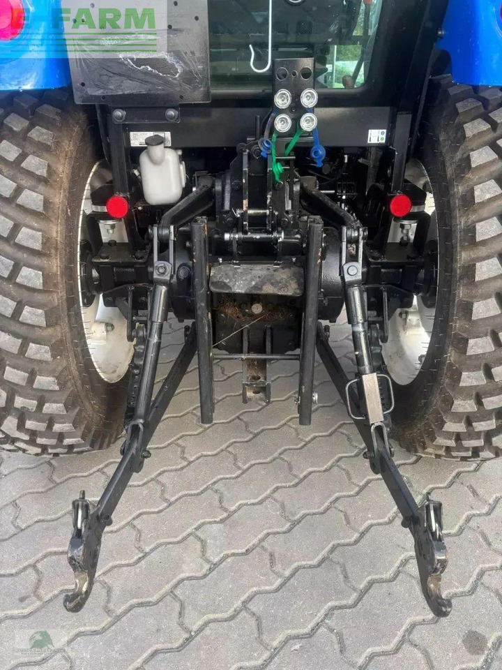New Holland boomer 50 - Tractor: foto 5 New Holland boomer 50 - Tractor: foto 5