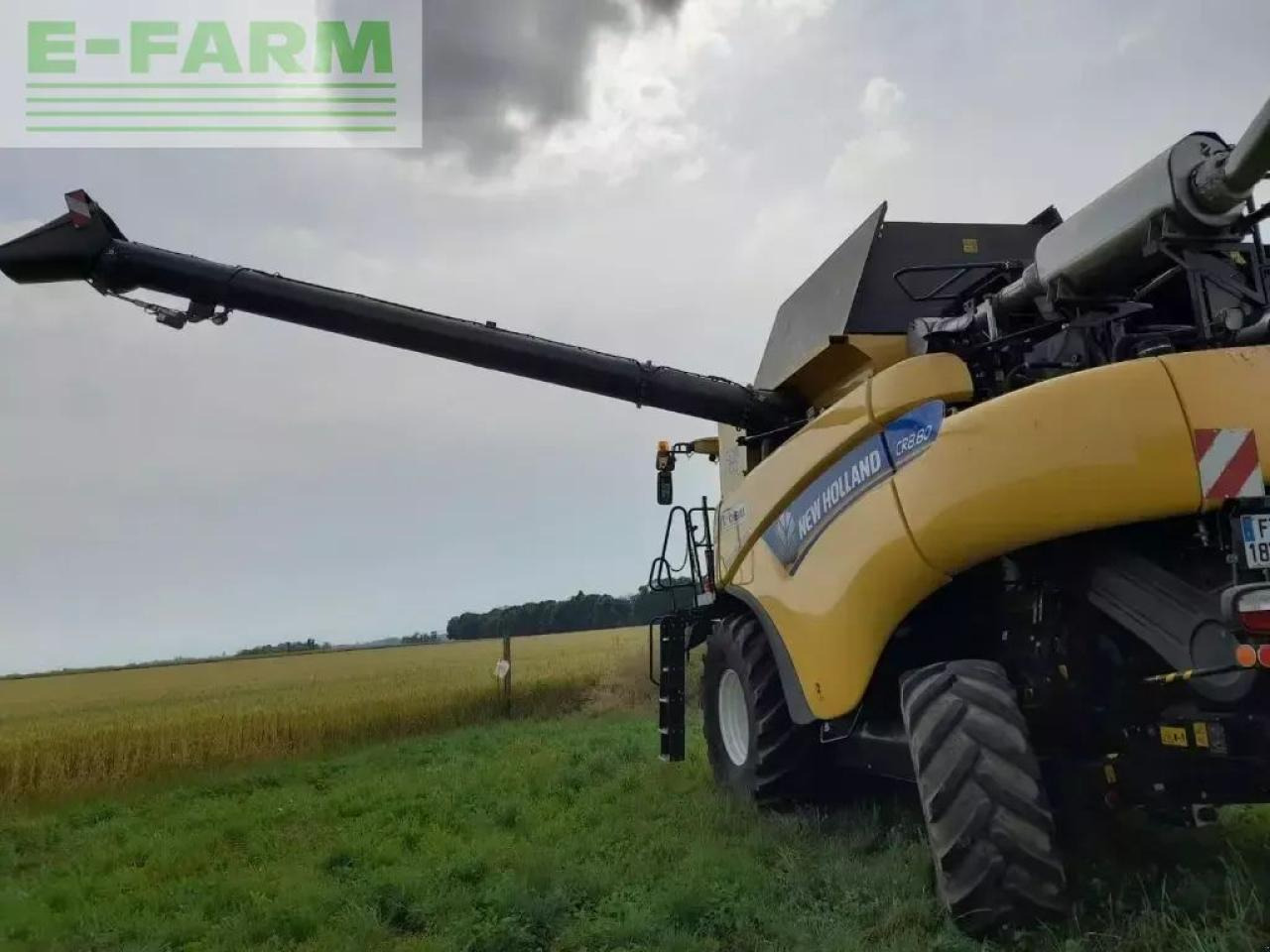 New Holland cr 8.80 - Cosechadora de granos: foto 5 New Holland cr 8.80 - Cosechadora de granos: foto 5