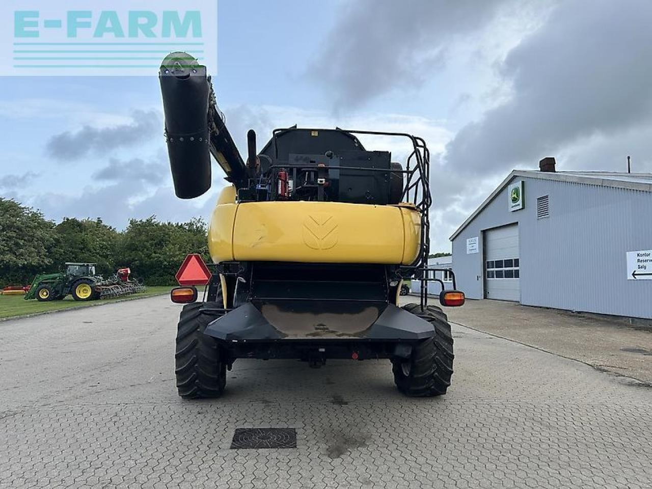 New Holland cr 980 - Cosechadora de granos: foto 2 New Holland cr 980 - Cosechadora de granos: foto 2