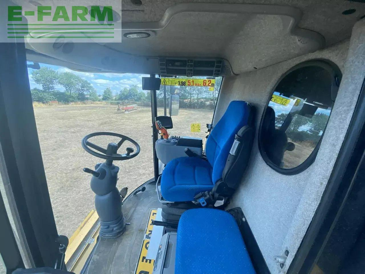 New Holland cx 6090 std - Cosechadora de granos: foto 5 New Holland cx 6090 std - Cosechadora de granos: foto 5