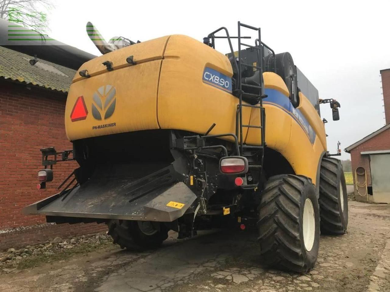 New Holland cx 8.90 slh - Cosechadora de granos: foto 3 New Holland cx 8.90 slh - Cosechadora de granos: foto 3