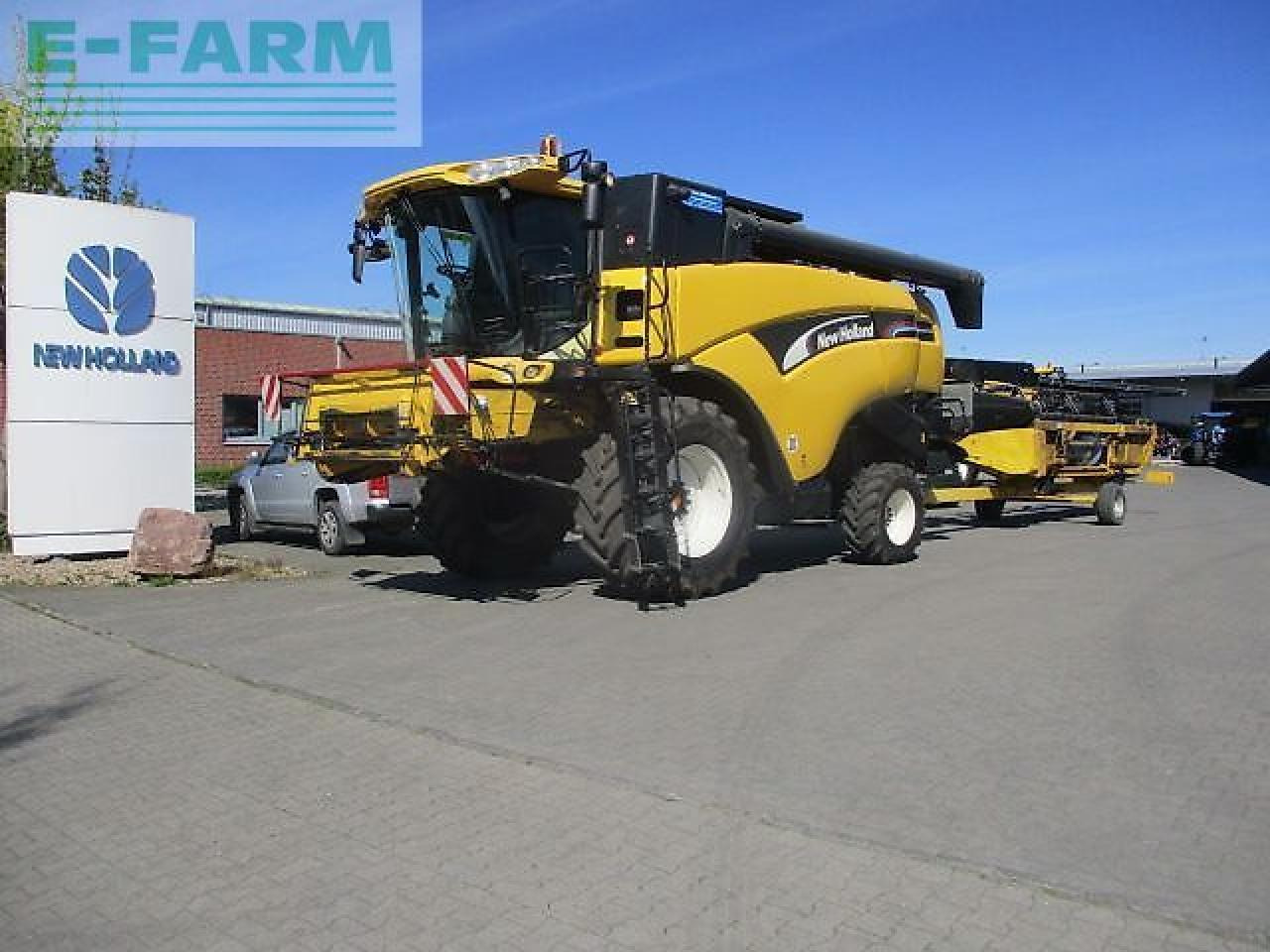 New Holland cx740 / cx 740 - Cosechadora de granos: foto 2 New Holland cx740 / cx 740 - Cosechadora de granos: foto 2