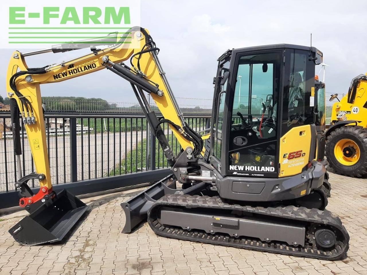 New Holland e65d - Miniexcavadora: foto 1 New Holland e65d - Miniexcavadora: foto 1