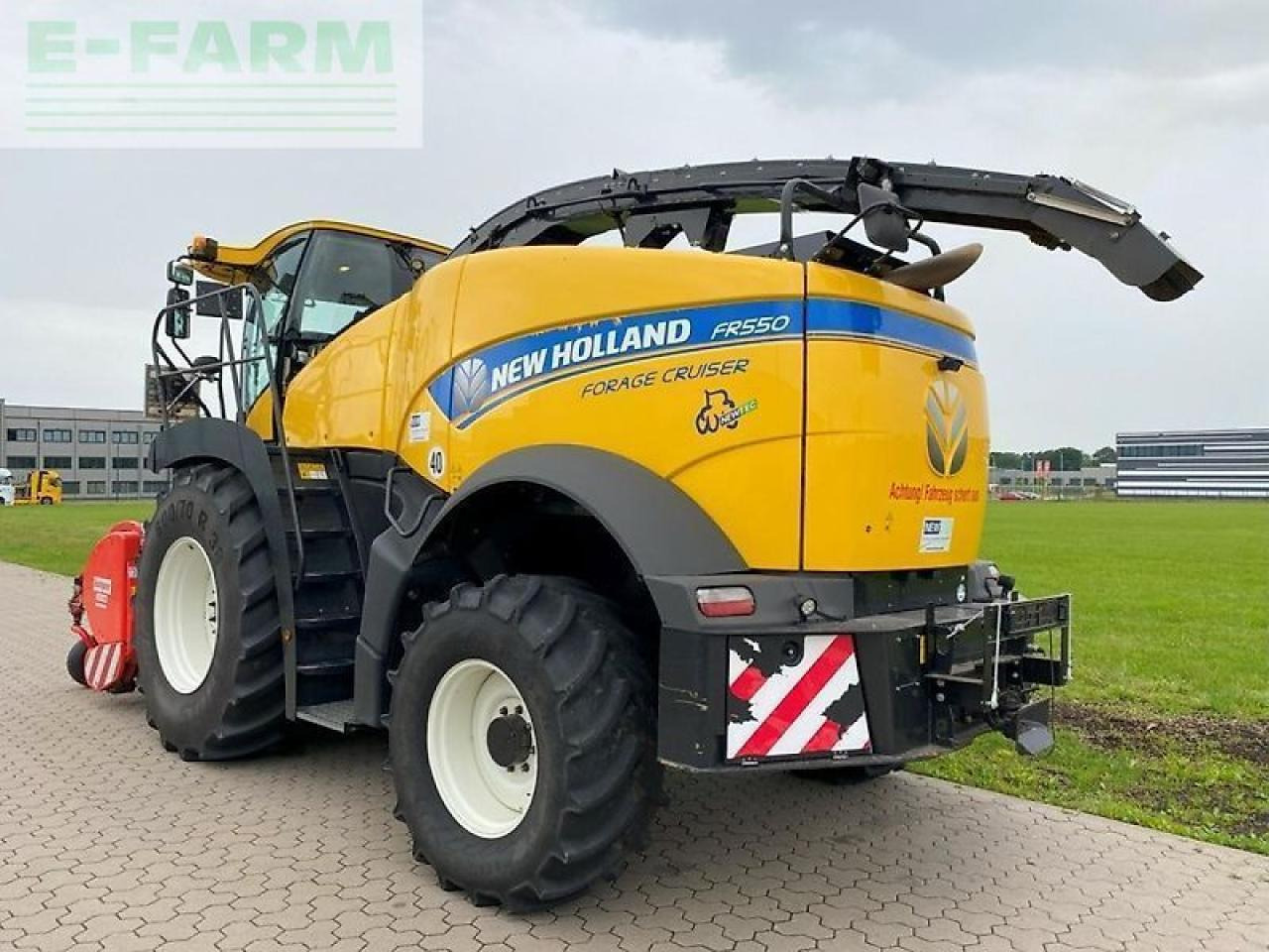 New Holland fr 550 + kemper c3003 - Cosechadora de forraje: foto 4 New Holland fr 550 + kemper c3003 - Cosechadora de forraje: foto 4