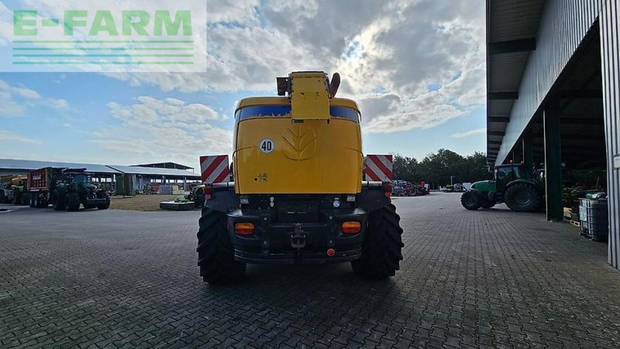 New Holland fr 9050 - Cosechadora de forraje: foto 5 New Holland fr 9050 - Cosechadora de forraje: foto 5