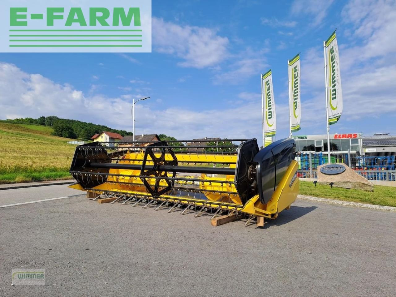 New Holland nh 400 - Cabezal de grano: foto 1 New Holland nh 400 - Cabezal de grano: foto 1