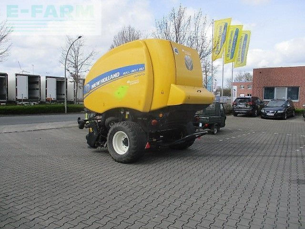 New Holland rb 180 - Empacadora de pacas cuadradas: foto 4 New Holland rb 180 - Empacadora de pacas cuadradas: foto 4