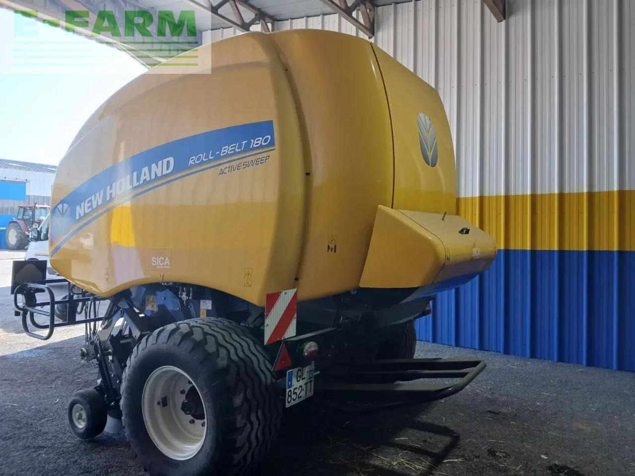 New Holland rb 180 - Empacadora de pacas cuadradas: foto 4 New Holland rb 180 - Empacadora de pacas cuadradas: foto 4