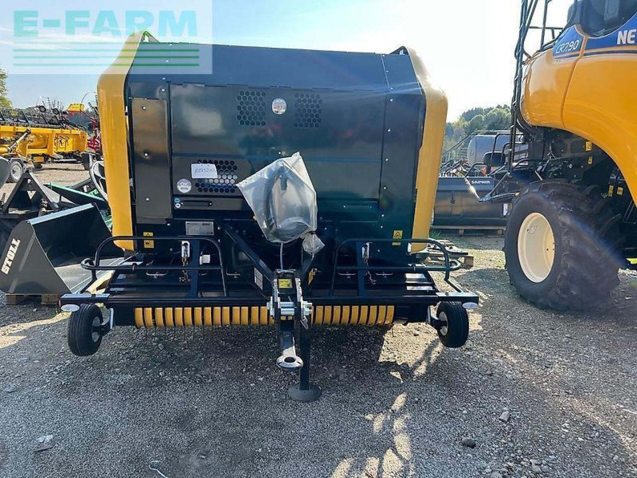 New Holland roll-bar 125 rotor cutter - Empacadora de pacas cuadradas: foto 2 New Holland roll-bar 125 rotor cutter - Empacadora de pacas cuadradas: foto 2