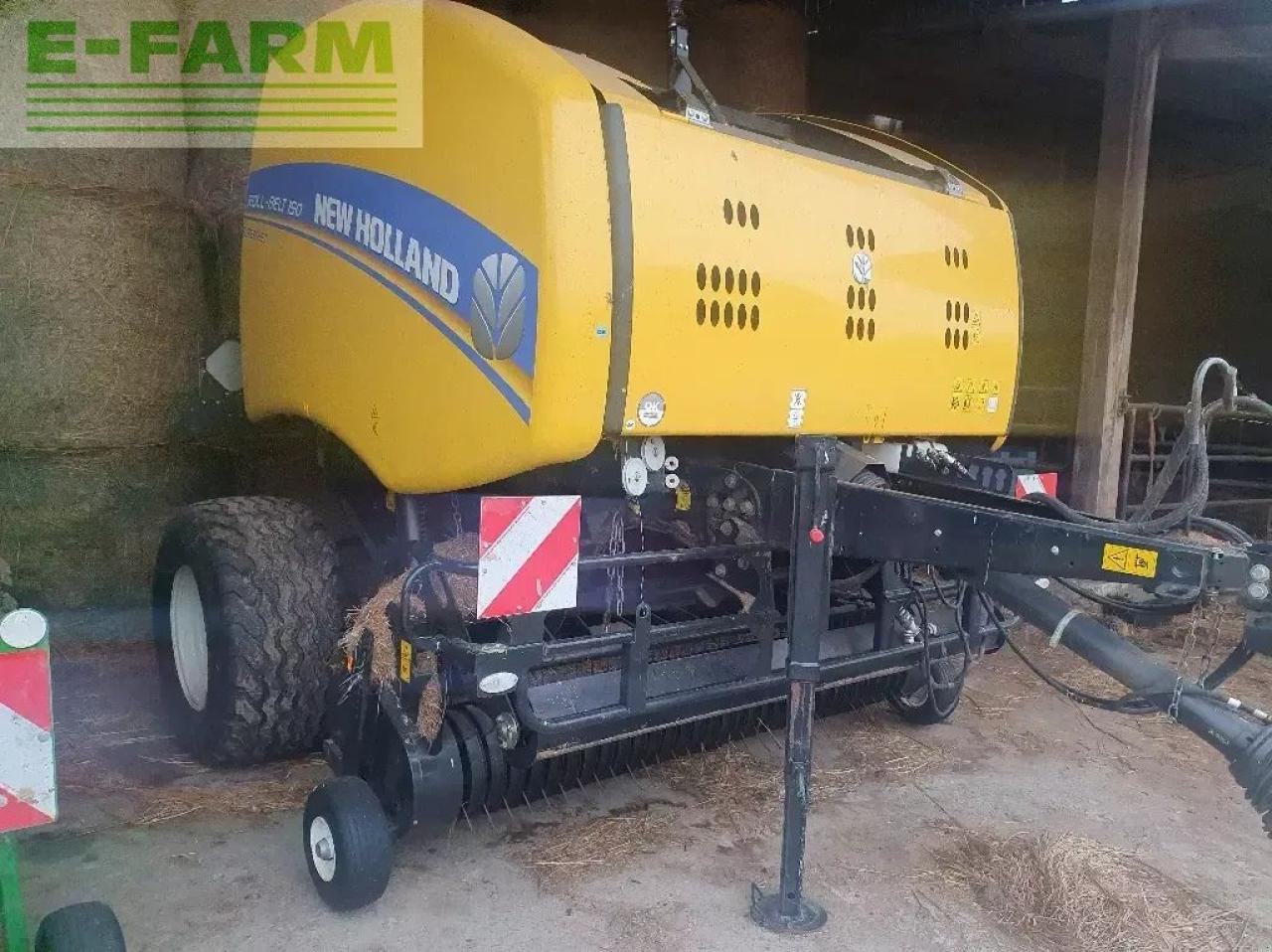 New Holland roll belt 150 - Empacadora de pacas cuadradas: foto 1 New Holland roll belt 150 - Empacadora de pacas cuadradas: foto 1